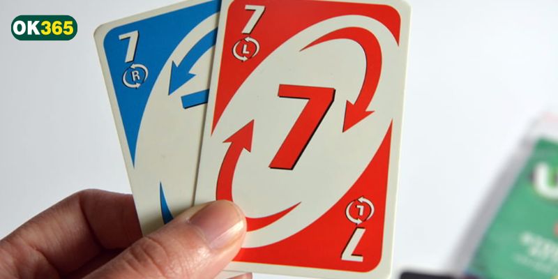 Luật đánh UNO đánh một lá có cùng màu hoặc cùng số với lá trước